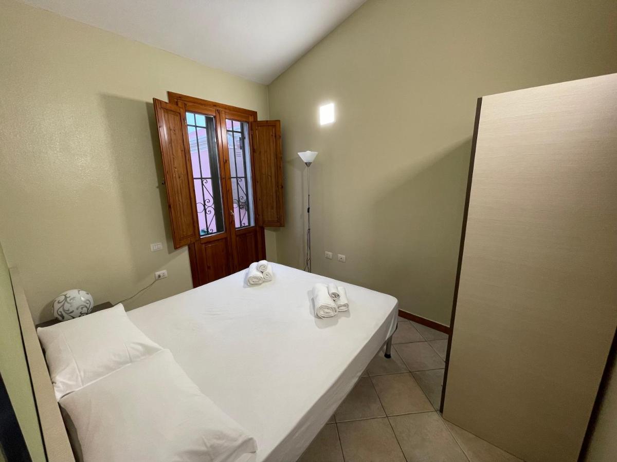 Pauli'S Holiday House Monserrato Ngoại thất bức ảnh